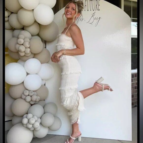 HOUSE OF CB‎ 'Solana' Ivory Sequin Pleat Maxi Dress white NWT size Small - Picture 2 of 12